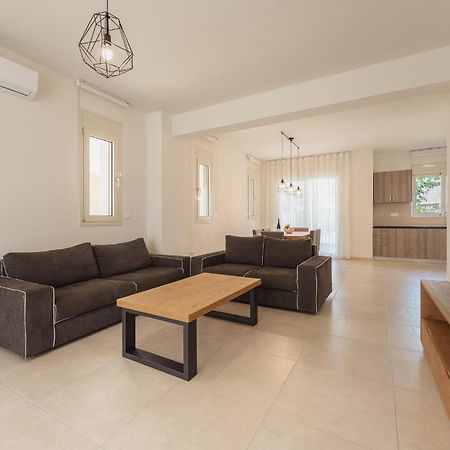 Kalisun Exclusive Villas Nea Kallikrateia Pokoj fotografie
